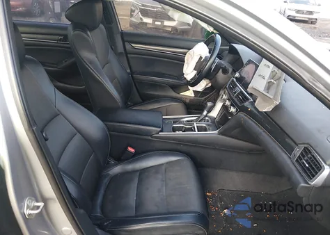 2018 Honda Accord Sport z USA, uszkodzony, nr VIN 1HGCV1F34JA111296